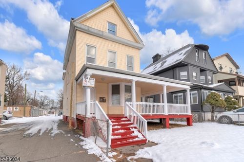 195 Park Ave, Orange, NJ, 07050-4101 | Card Image