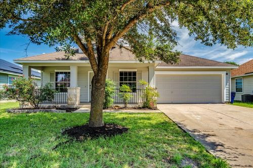 126 Hyltin St, Hutto, TX, 78634-5284 | Card Image
