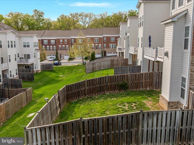 42241 Violet Mist Ter, Townhouse with 4 bedrooms, 4 bathrooms and null parking in BRAMBLETON VA | Image 37