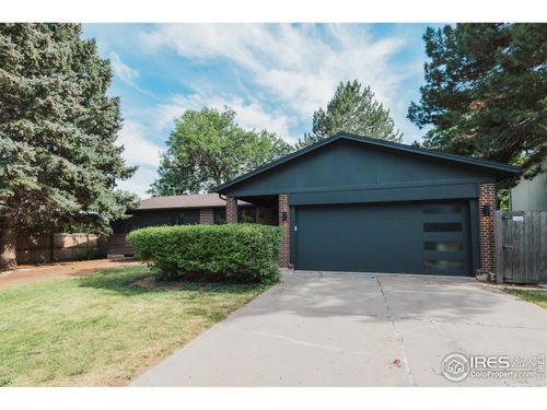 807 Winchester Dr, Fort Collins, CO, 80526-2637 | Card Image