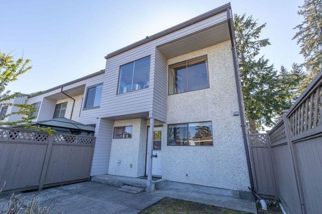 3348 Vincent Street, Townhouse with 3 bedrooms, 1 bathrooms and 2 parking in Port Coquitlam BC | Image 8