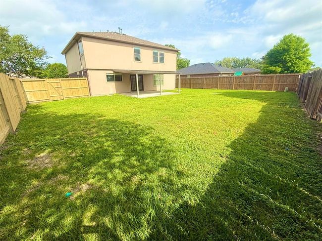 Back yard view | Image 24