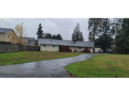 1018 Se Grace Ave, BattleGround, WA, 98604 | Card Image