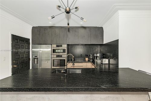 365 Fairway Dr, Miami Beach, FL, 33141-2417 | Card Image