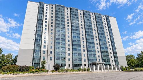 302-55 Green Valley Dr, Kitchener, ON, N2P1Z6 | Card Image