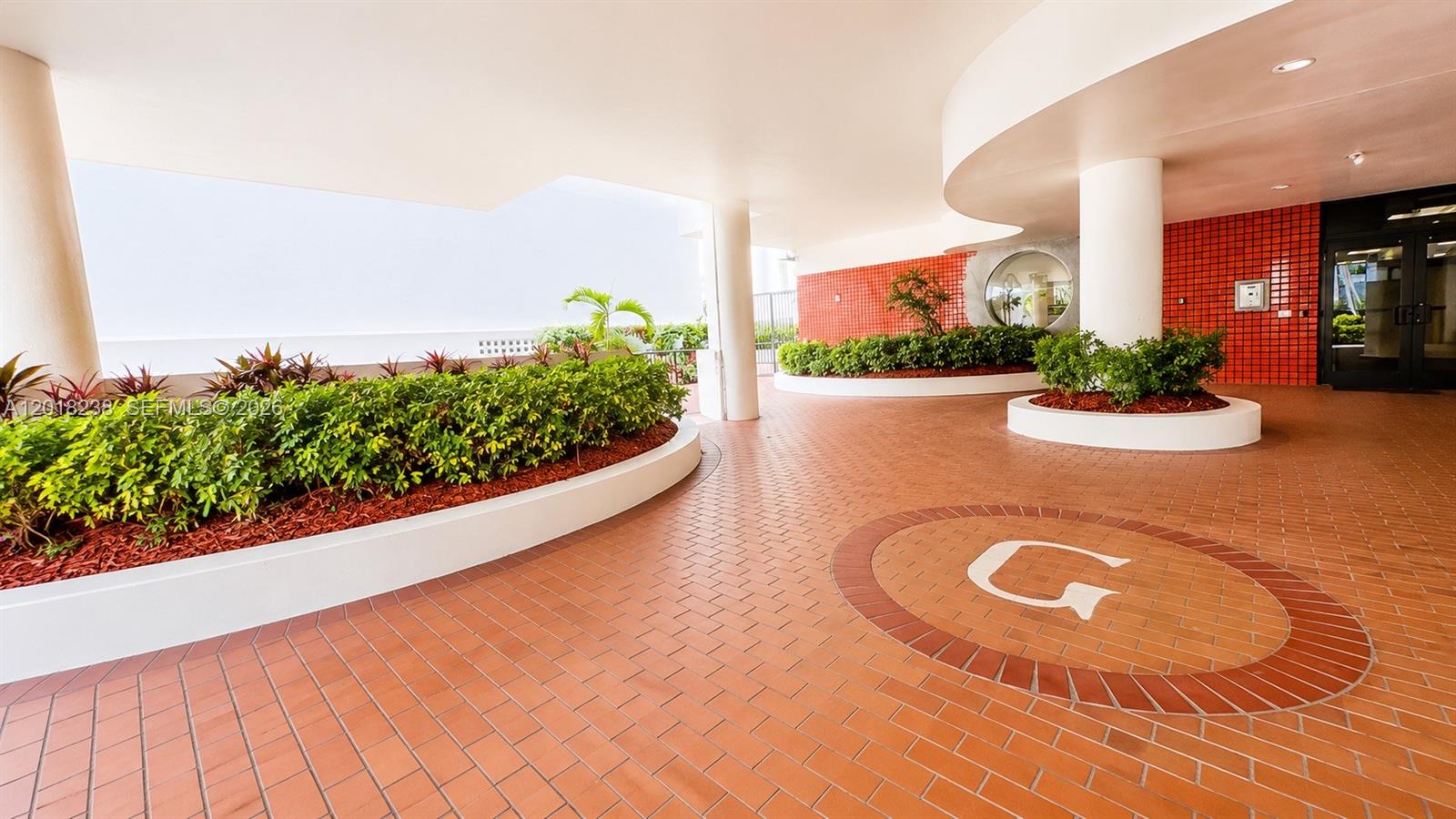 Residential in Miami Beach 4