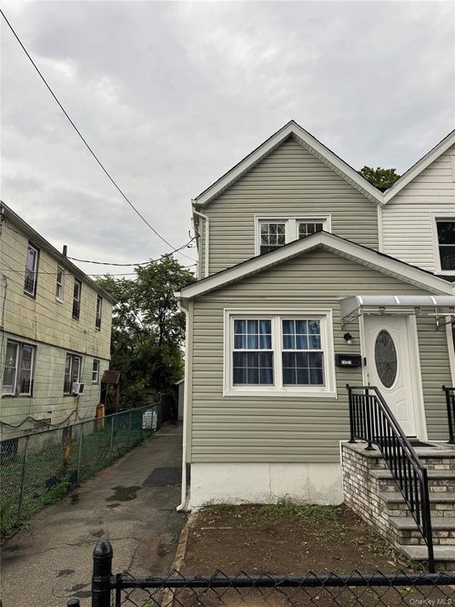 117-21 201st Place, New York, NY, 11412 | Card Image