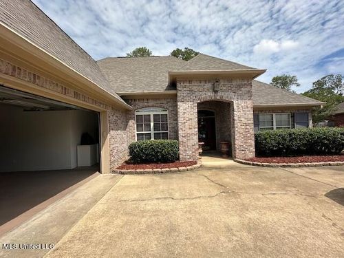 104 Meadow Park Drive, Canton, MS, 39046 | Card Image