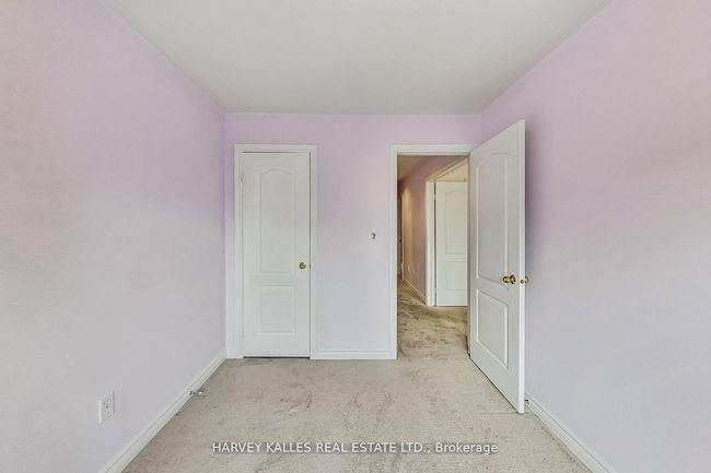 241 Denise Cir, House attached with 3 bedrooms, 3 bathrooms and 3 parking in Newmarket ON | Image 20