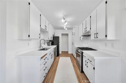 252-4219 La Pinata Way, Oceanside, CA, 92057-7478 | Card Image