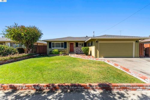 4442 Irvington Ave, Fremont, CA, 94538-4207 | Card Image