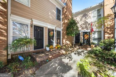 99 - 7500 Roswell Road, Condo with 2 bedrooms, 2 bathrooms and 2 parking in Atlanta GA | Image 2