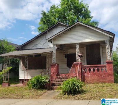 220 N 9 Th Court, House other with 3 bedrooms, 1 bathrooms and null parking in BIRMINGHAM AL | Image 1