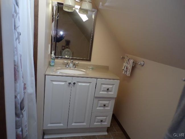64 Hugo Dr, House other with 3 bedrooms, 2 bathrooms and null parking in Albrightsville PA | Image 39