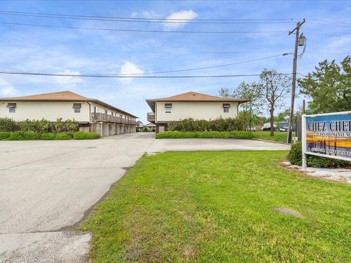 r-4638 Pontchartrain Dr, Slidell, LA, 70458-5553 | Card Image