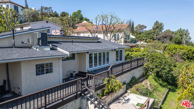 14563 Round Valley Dr, House other with 4 bedrooms, 2 bathrooms and 2 parking in Sherman Oaks CA | Image 36