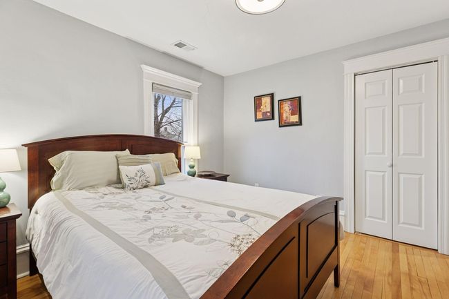 2735 Colfax Ave S, House other with 3 bedrooms, 3 bathrooms and null parking in Minneapolis MN | Image 22