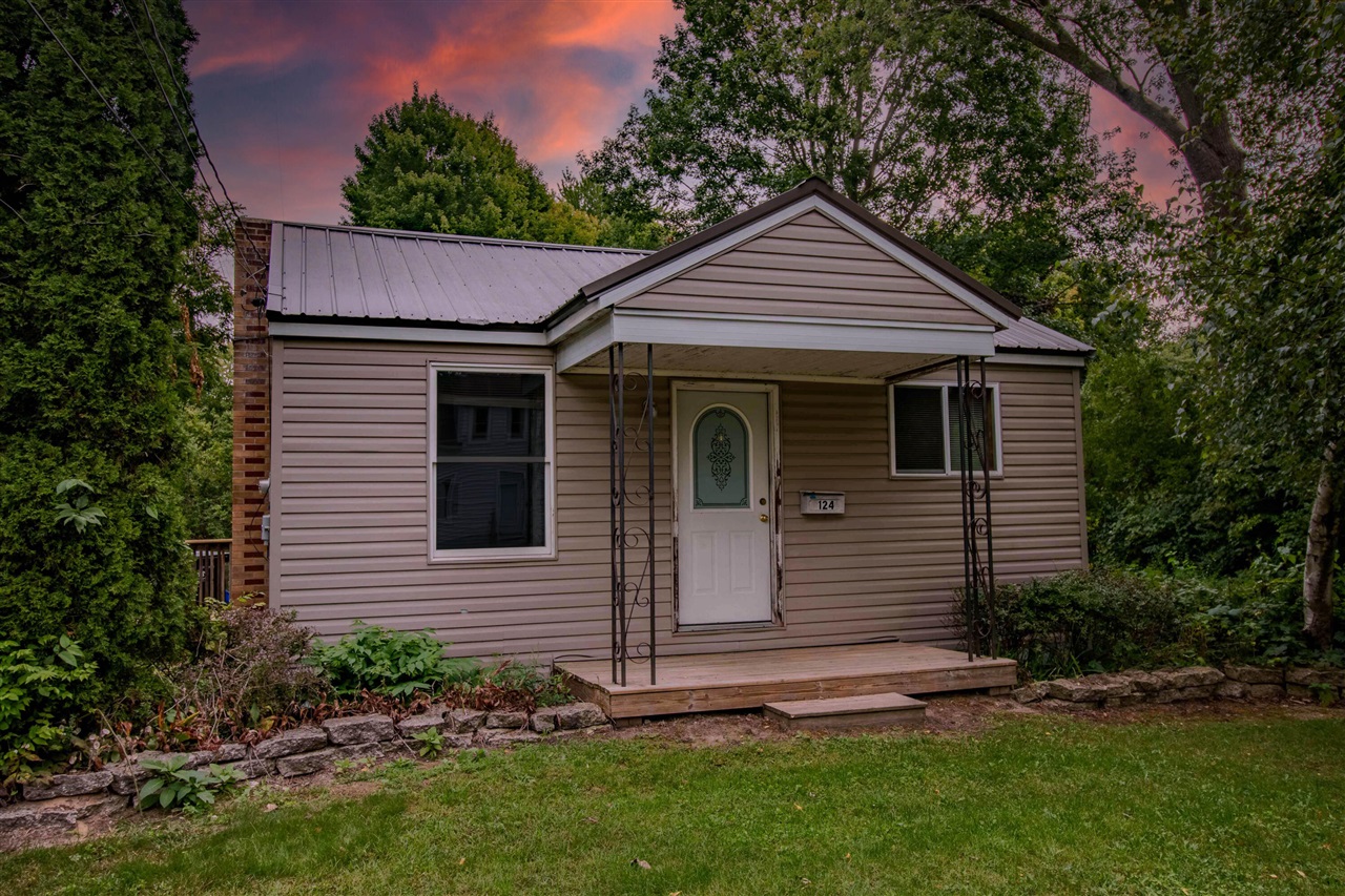Fremont Ave, Fremont, MI 49412