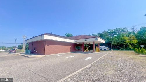 340 S White Horse Pike, Berlin, NJ, 08009-1952 | Card Image