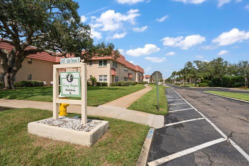 18-10037 62nd Terrace N, St Petersburg, FL, 33708 | Card Image