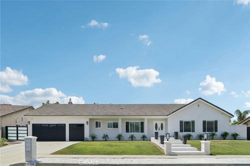 17158 Citronia St, Northridge, CA, 91325-1932 | Card Image