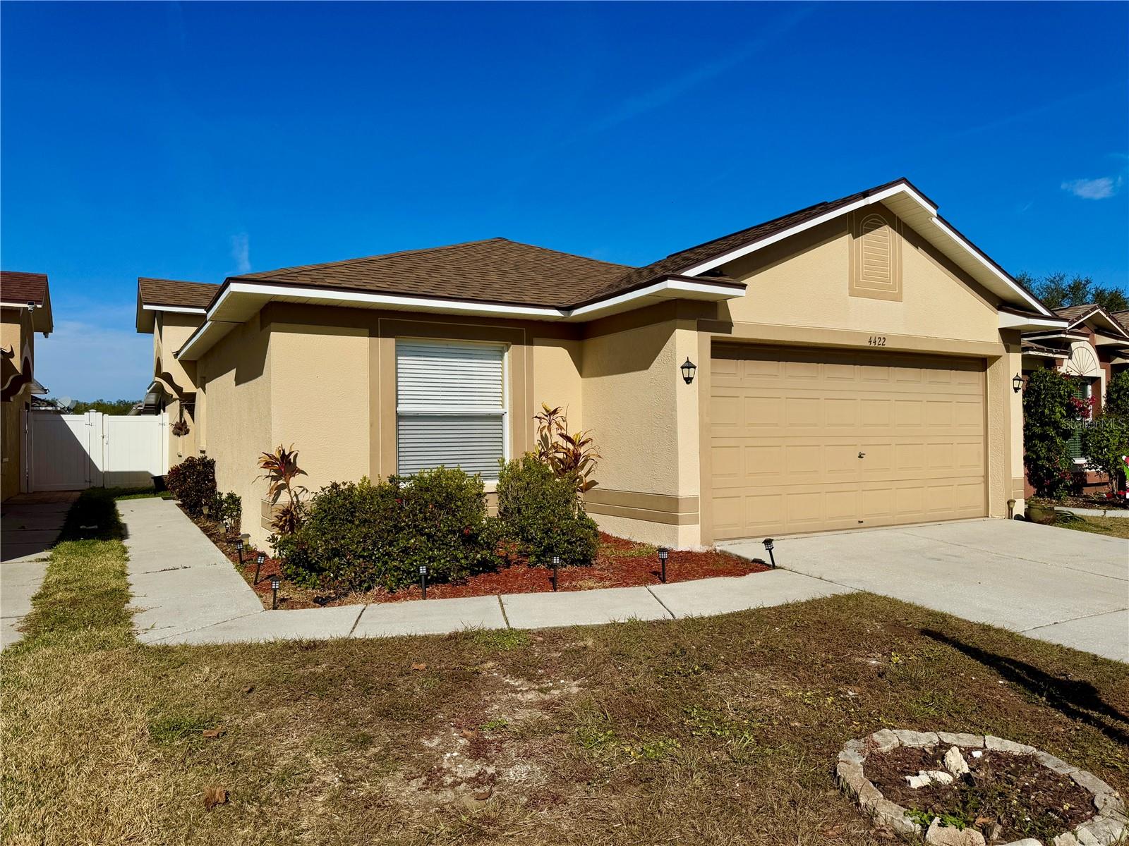 Country Hills Blvd, Plant City, FL 33563