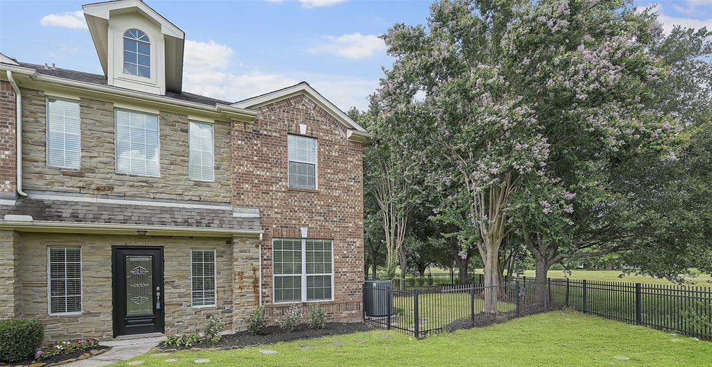 Willow Loch Dr, Spring, TX 77379