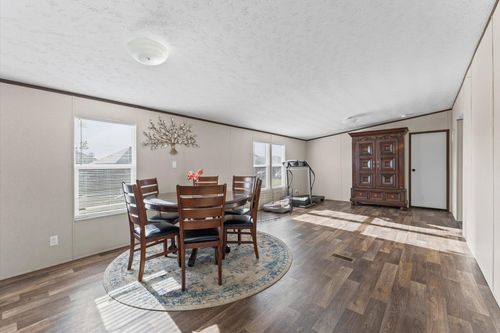 543 Ashlawn Dr, Conroe, TX, 77303-2386 | Card Image