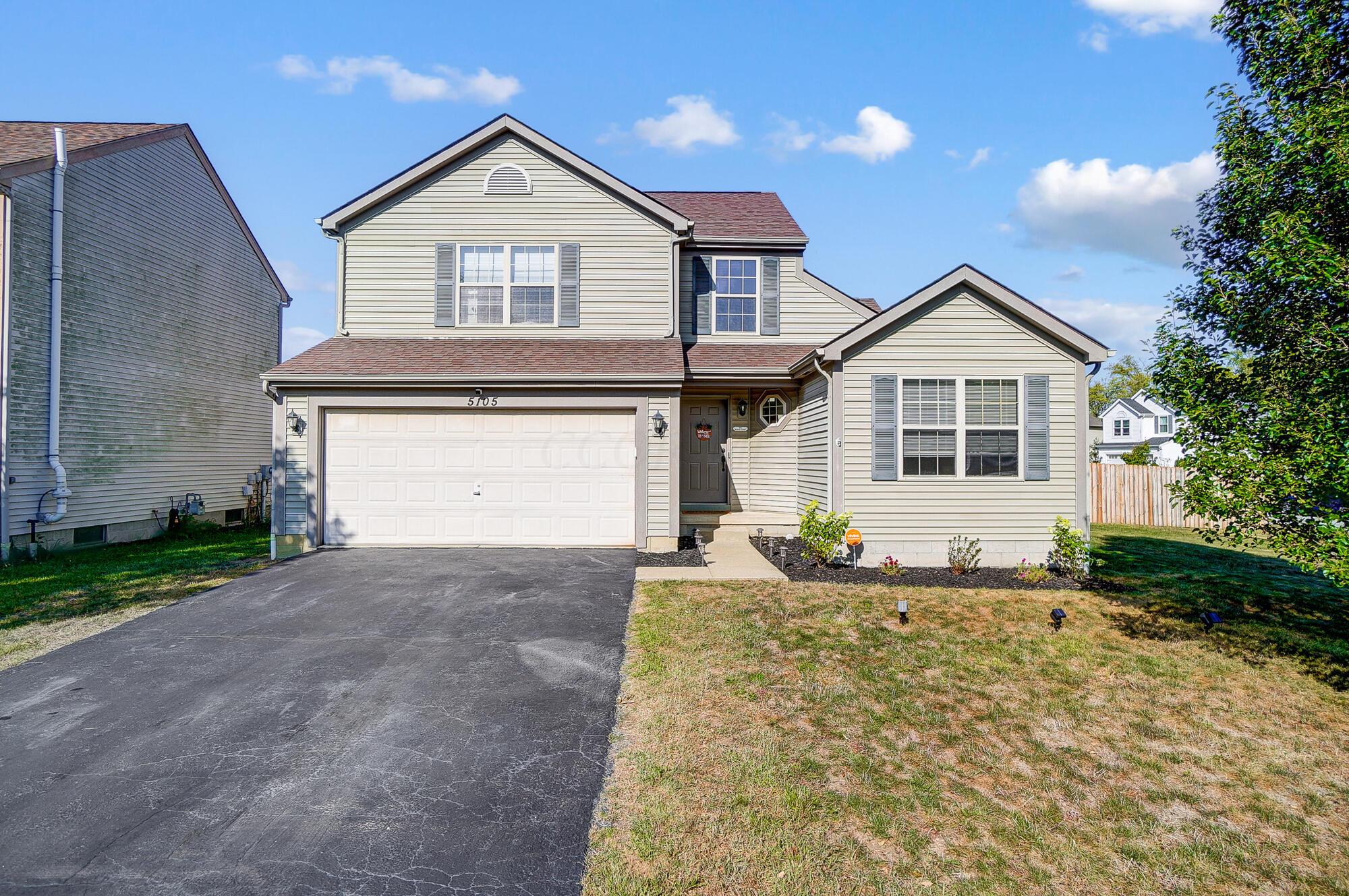 Tyler Henry Dr, Canal Winchester, OH 43110