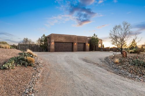 3 Aztec Court, Placitas, NM, 87043 | Card Image
