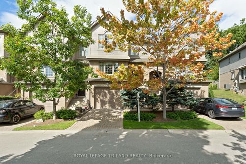 27-270 N Centre Rd, London, ON, N6G5E2 | Card Image