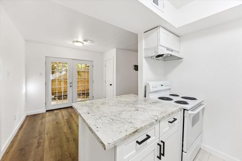 1936 Upland Dr, Houston, TX, 77043-3020 | Card Image