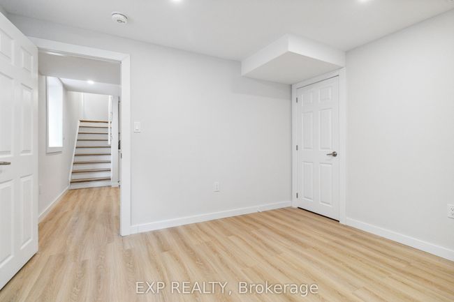 BASMT - 397 Scott Blvd, House other with 2 bedrooms, 1 bathrooms and 1 parking in Milton ON | Image 14