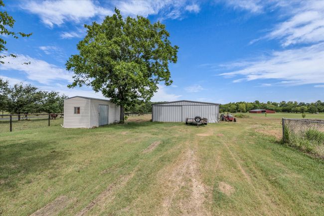 261 Rabbit Hl, House other with 3 bedrooms, 2 bathrooms and null parking in Lorena TX | Image 20