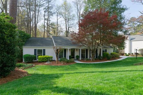 95 Pheasant Dr Se, Marietta, GA, 30067-4252 | Card Image
