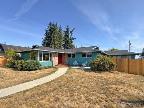 1521 W 13th St, Port Angeles, WA, 98363-6801 | Card Image