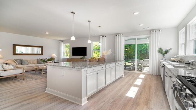 7075 Shooting Star Way, House other with 5 bedrooms, 3 bathrooms and 4 parking in Myrtle Beach SC | Image 5