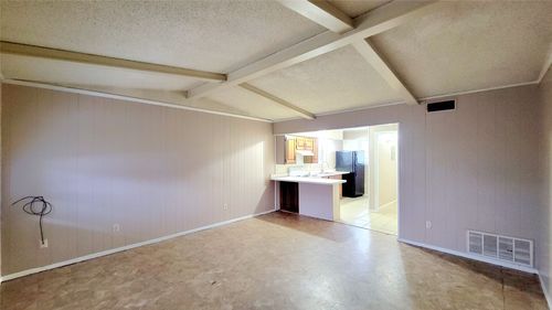 apt-16-400 Bill Bradford, Sulphur Springs, TX, 75482-4467 | Card Image