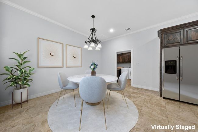 6711 Mosswood Dr, House other with 5 bedrooms, 3 bathrooms and 3 parking in Midland TX | Image 10