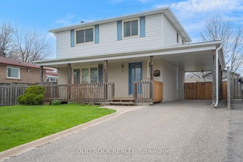 84 Sutherland Ave, Brampton, ON, L6V2H7 | Card Image