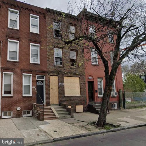 2335 N 5th St, PHILADELPHIA, PA, 19133-2526 | Card Image
