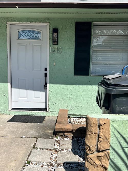 g-1210 Cheney Hwy, TITUSVILLE, FL, 32780-8918 | Card Image