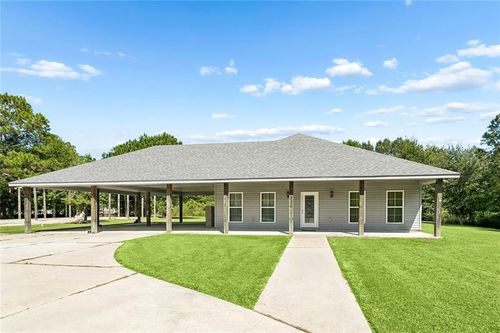 320 Yearling Loop, Pearl River, LA, 70452-5468 | Card Image