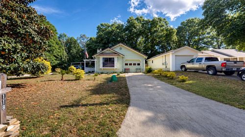 118 Fairoaks Dr, Crestview, FL, 32539-3620 | Card Image