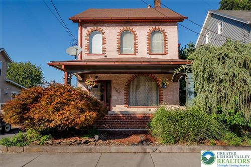 2103 N 1st Ave, Whitehall, PA, 18052-3969 | Card Image
