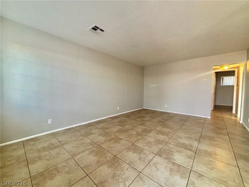 720 N 10th St, Las Vegas, NV, 89101-7311 | Card Image