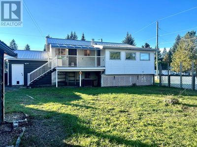 403 Robin Dr, House other with 4 bedrooms, 2 bathrooms and null parking in Barriere BC | Image 2