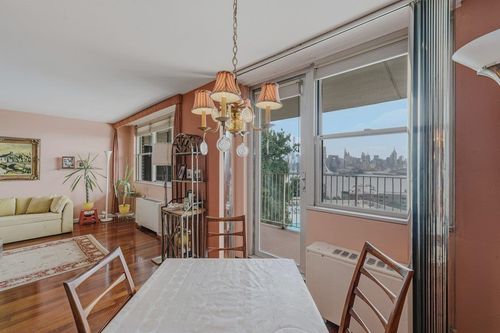 5d-6040 Kennedy Blvd E, West New York, NJ, 07093-3808 | Card Image