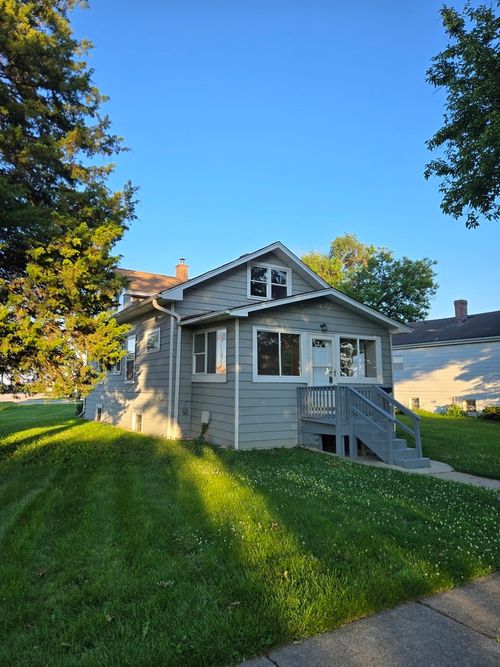 193 Grace St, Bensenville, IL, 60106-2507 | Card Image