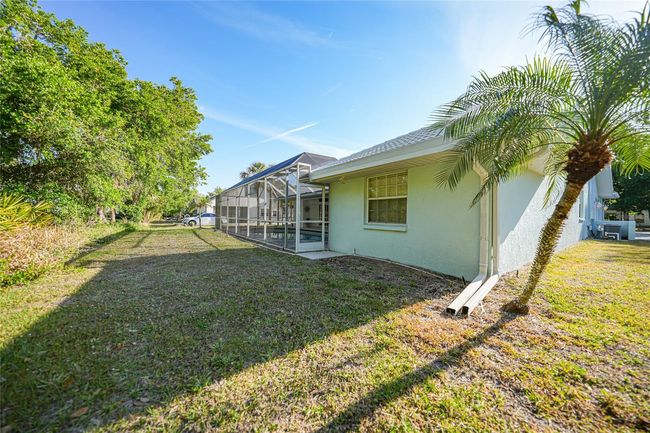 1065 Harbour Glen Pl, House other with 3 bedrooms, 2 bathrooms and null parking in PUNTA GORDA FL | Image 42